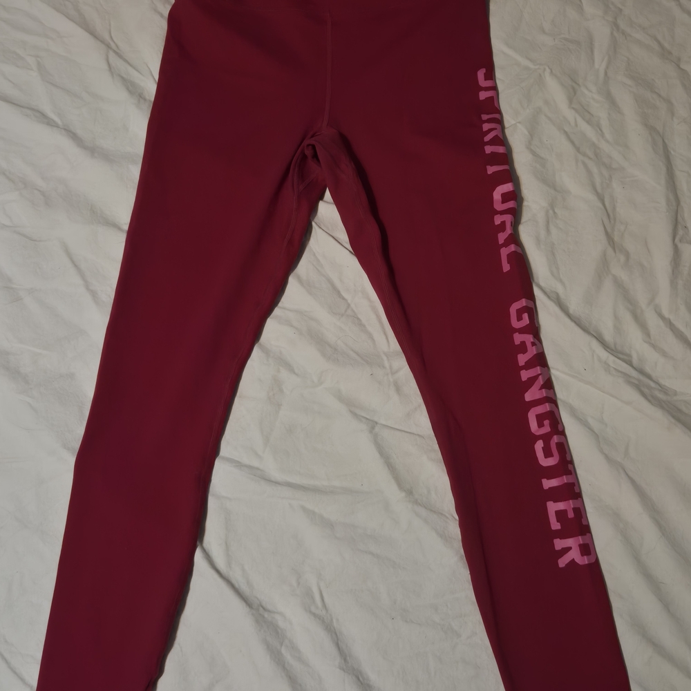 Spiritual Gangster Fuchsia Leggings with Gold Logo Detail
